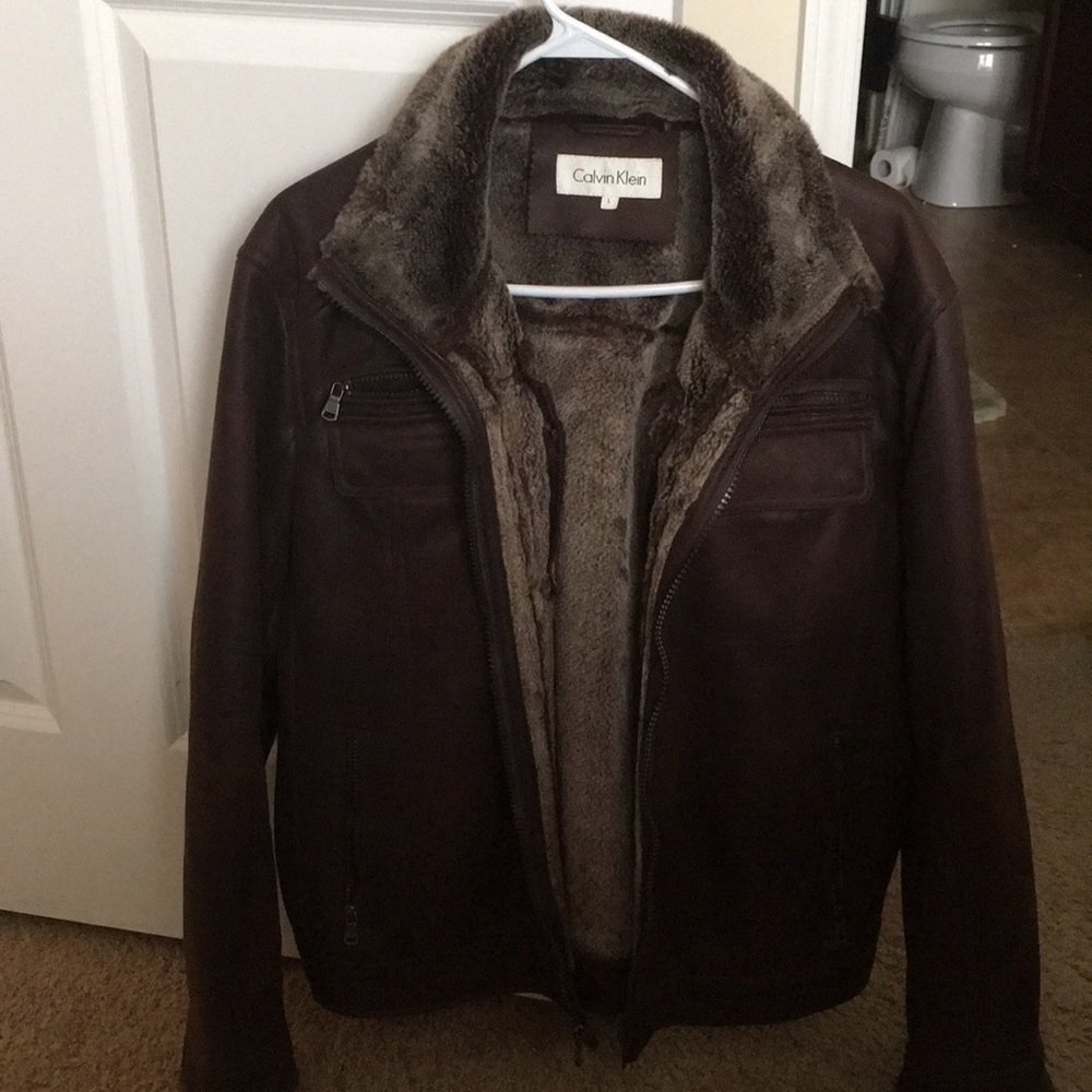 Calvin Klein faux fur lining. (Perfect condition)